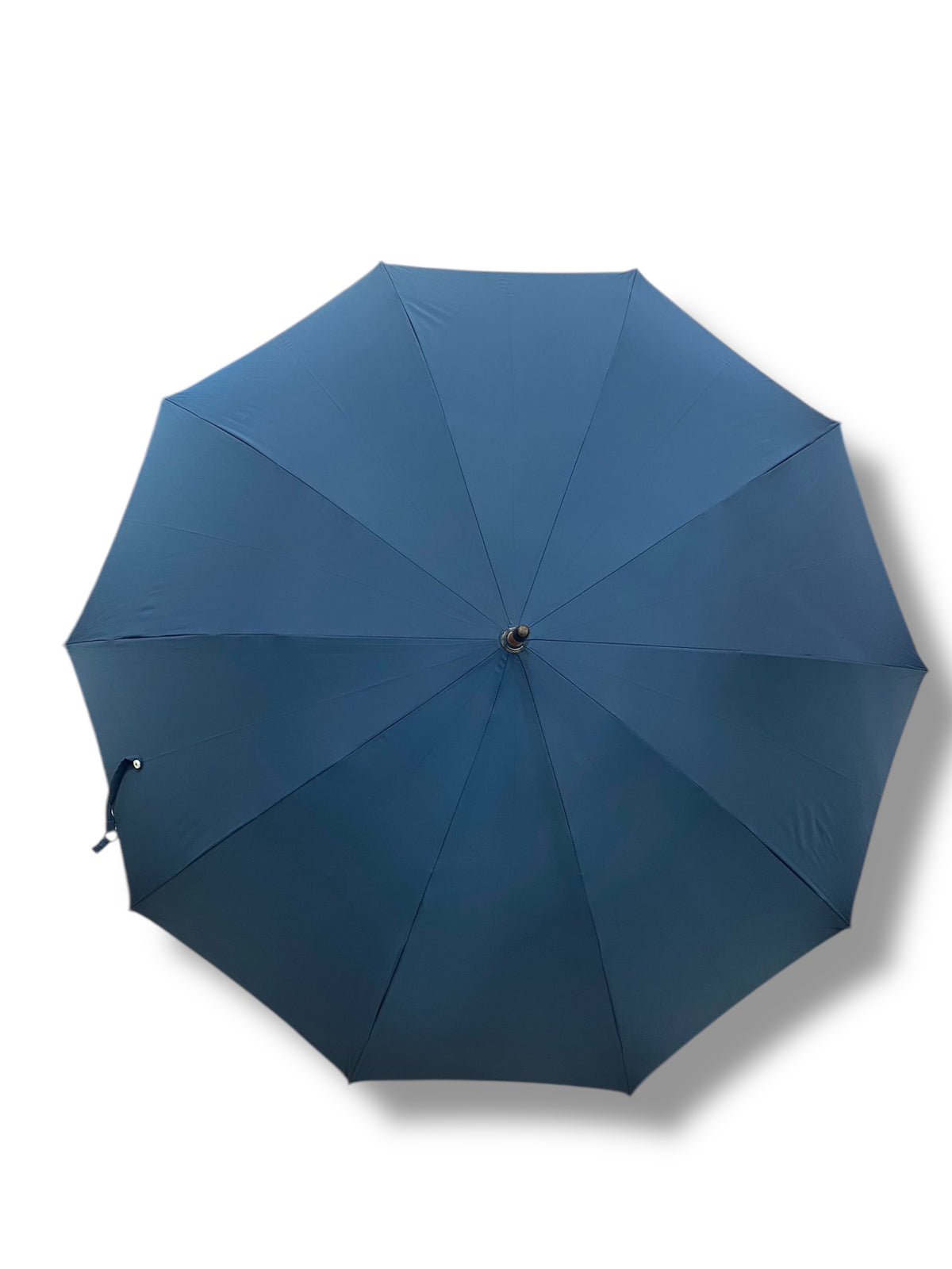 Klassischer Regenschirm mit Griff aus Fiberglas in Holzoptik und 10 Streben